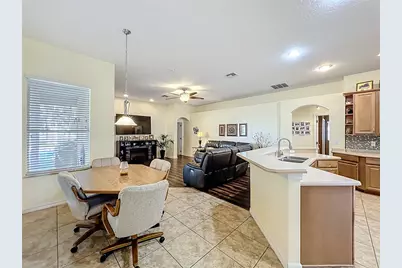 10325 Mallard Landings Way, Orlando, FL 32832 - Photo 11