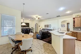 10325 Mallard Landings Way, Orlando, FL 32832 - Photo 11