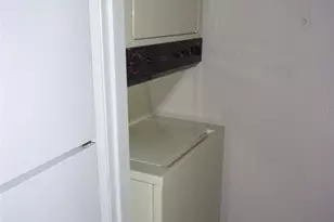 246 Afton Square, Altamonte Springs, FL 32714 - Photo 13