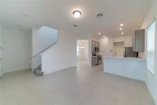 1524 Astoria Arbor Ln, Orlando, FL 32824 - Photo 3