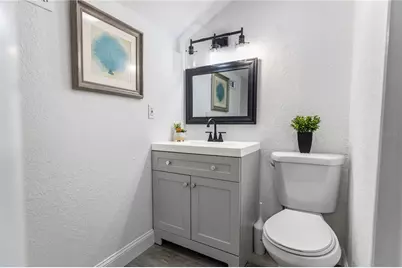 1102 E Voorhis Avenue, Deland, FL 32724 - Photo 13