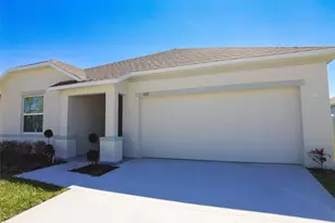 423 Taft Dr, Davenport, FL 33837 - Photo 1