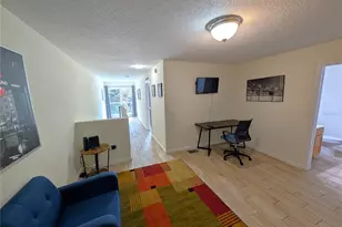 4656 Ashburn Square Dr, Tampa, FL 33610 - Photo 13