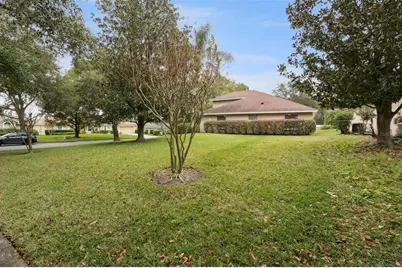 9805 Spring Lake Drive, Clermont, FL 34711 - Photo 49