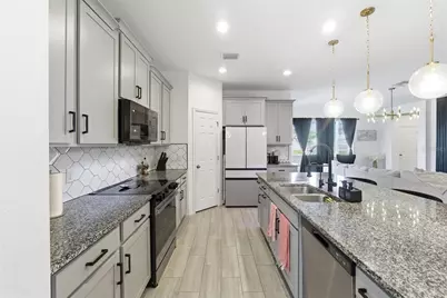 751 Campo Lane, Davenport, FL 33837 - Photo 17