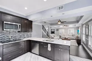 530 S Eola Dr, Orlando, FL 32801 - Photo 7