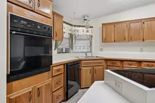 6399 Lolly Bay Loop NE, Winter Haven, FL 33881 - Photo 11
