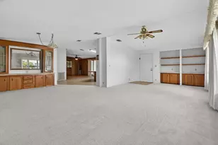 6399 Lolly Bay Loop NE, Winter Haven, FL 33881 - Photo 5