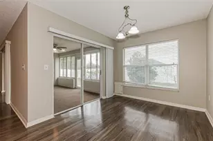 7519 Floral Cir E, Lakeland, FL 33810 - Photo 7