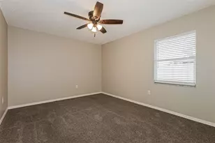 7519 Floral Cir E, Lakeland, FL 33810 - Photo 17