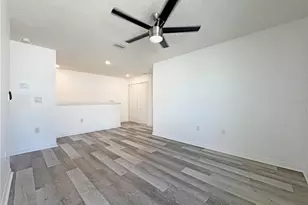 1719 Walnut Crk Dr, Kissimmee, FL 34744 - Photo 11