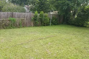 10002 N 26th St, Tampa, FL 33612 - Photo 5