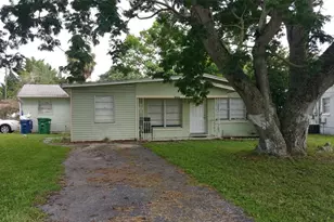 10002 N 26th St, Tampa, FL 33612 - Photo 1