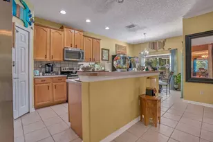 4532 Aguila Pl, Orlando, FL 32826 - Photo 13