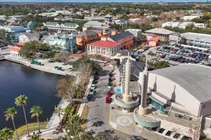 1050 Waterside Dr, Kissimmee, FL 34747 - Photo 53