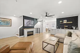 1050 Waterside Dr, Kissimmee, FL 34747 - Photo 5