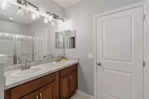 410 Kestrel Dr, Groveland, FL 34736 - Photo 19