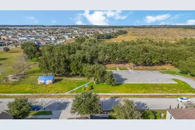 410 Kestrel Drive, Groveland, FL 34736 - Photo 47