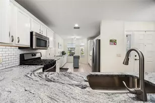 16845 SE 86th Deptford Ct, The Villages, FL 32162 - Photo 5