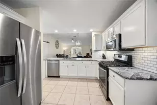 16845 SE 86th Deptford Ct, The Villages, FL 32162 - Photo 11