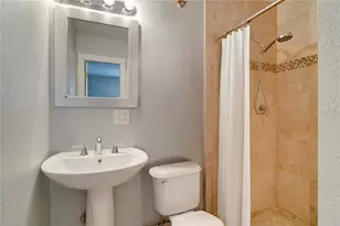 2523 Bayfront Pkwy, Orlando, FL 32806 - Photo 17