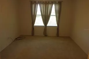 9301 Venezia Plantation Dr, Orlando, FL 32829 - Photo 13