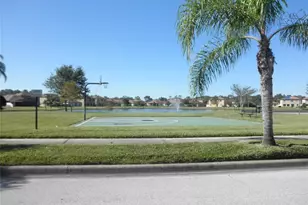 9301 Venezia Plantation Dr, Orlando, FL 32829 - Photo 19