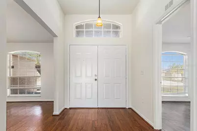 7182 Summit Drive, Winter Haven, FL 33884 - Photo 3