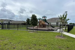 2151 Tay Wes Dr, Saint Cloud, FL 34771 - Photo 17