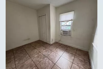 638 Columbia, Orlando, FL 32805 - Photo 9