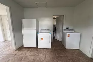 638 Columbia, Orlando, FL 32805 - Photo 11