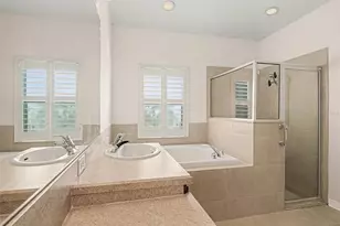 11409 Flora Springs Dr, Riverview, FL 33579 - Photo 15
