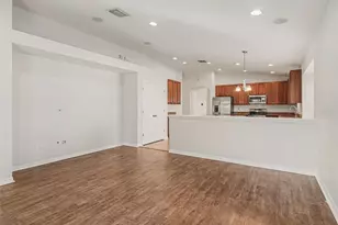 11409 Flora Springs Dr, Riverview, FL 33579 - Photo 11