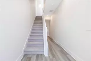 320 Center Lake Ln, Oviedo, FL 32765 - Photo 3