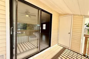 124 Loblolly Ct, Oldsmar, FL 34677 - Photo 21