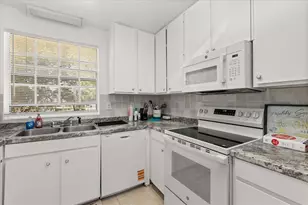 508 Banyon Tree Cir, Maitland, FL 32751 - Photo 5