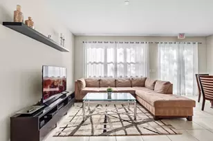 3167 Tocoa Cir, Kissimmee, FL 34746 - Photo 5