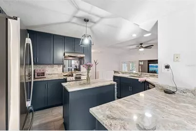 9825 Lake Georgia Drive, Orlando, FL 32817 - Photo 11