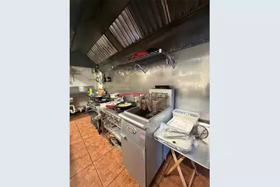 5306 Seminole Boulevard, Saint Petersburg, FL 33708 - Photo 5