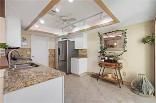 5059 Jamaica Cir, Orlando, FL 32808 - Photo 9