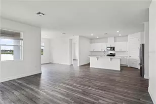 8599 Bridgeport Bay Cir, Mount Dora, FL 32757 - Photo 5