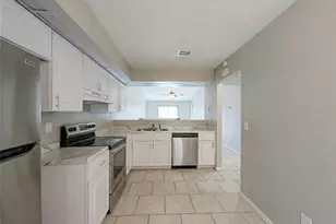 5226 2nd St, Orlando, FL 32810 - Photo 3