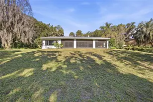 280 Palm Ct, Umatilla, FL 32784 - Photo 49