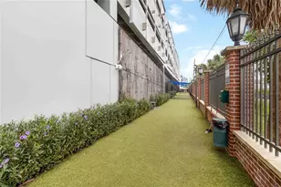 62 W Colonial Dr, Orlando, FL 32801 - Photo 35