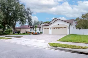 1131 N Pine Ave, Oviedo, FL 32765 - Photo 5
