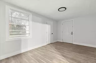 14317 10th St, Dade City, FL 33523 - Photo 13