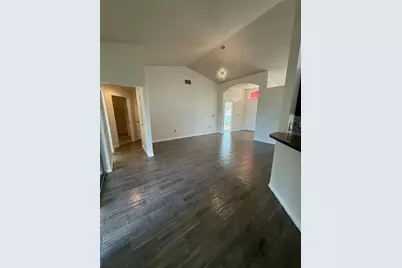 318 Highland Meadows Drive, Davenport, FL 33837 - Photo 15