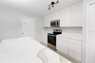 106 Placid Woods Ct, Sanford, FL 32773 - Photo 9