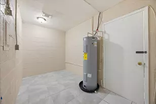 113 N Lancelot Ave, Orlando, FL 32835 - Photo 15