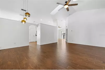 1032 Bloomingdale Drive, Davenport, FL 33897 - Photo 5